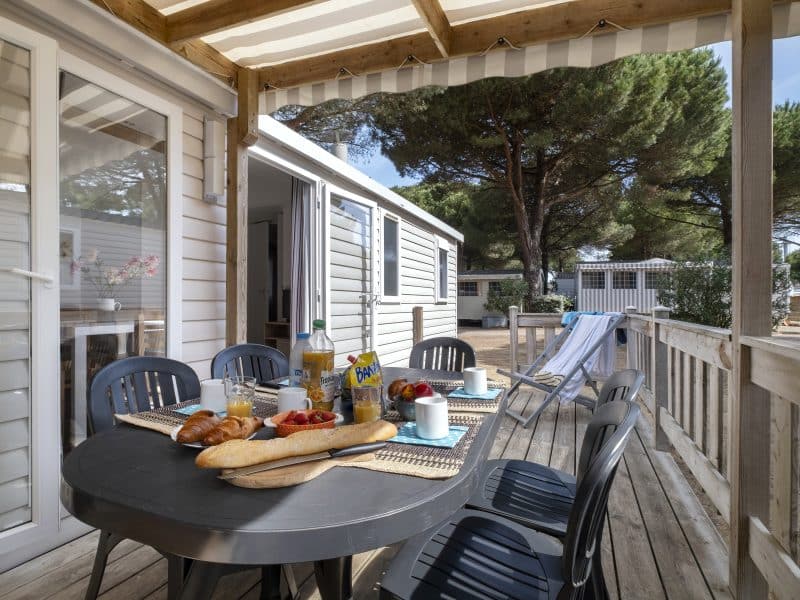 Location  QUARTIER: TV Mobile home, 6 people, 3 bedrooms, Covered terrace au camping Le Suroit - 4