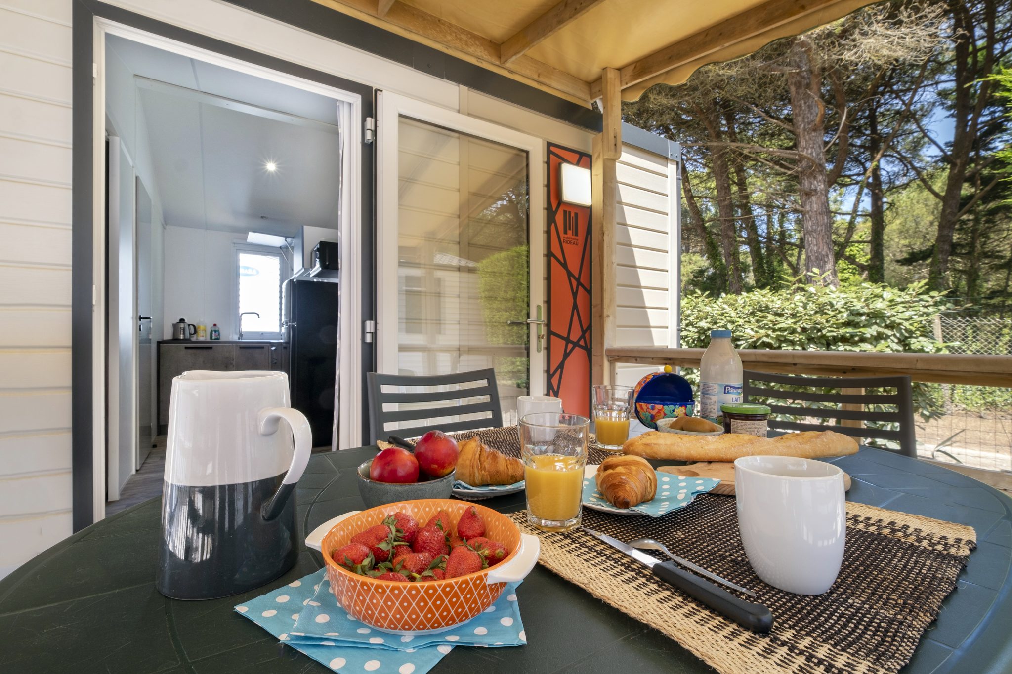 Location  GRAND CONFORT : Mobile-Home, 2 people, 1 bedroom, Covered wooden terrace au camping Le Suroit - 1