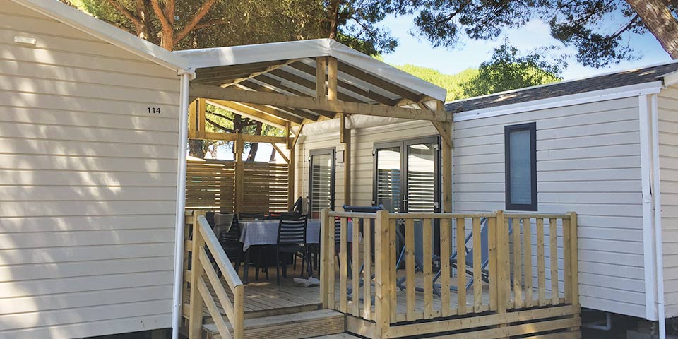 Location  ARCHIPEL: Mobile home, TV, 8/9 persons, 4 bedrooms (2 separate mobile homes with shared covered terrace) au camping Le Suroit - 4