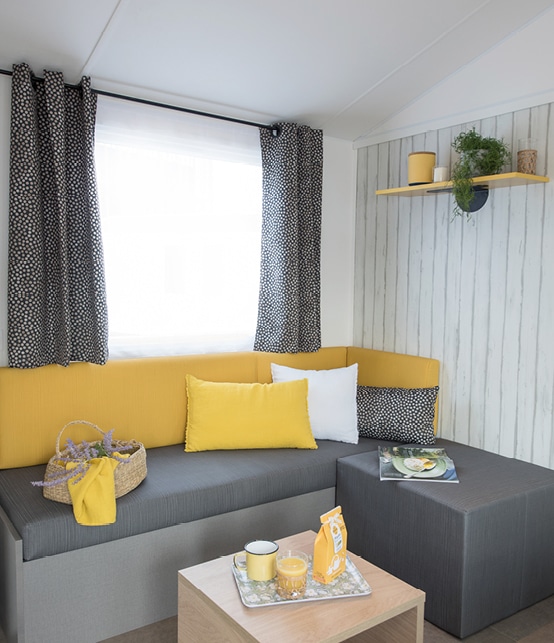 Location  QUARTIER : Mobil-Home TV, 6 personnes, 3 chambres, Terrasse Couverte au camping Le Suroit - 1