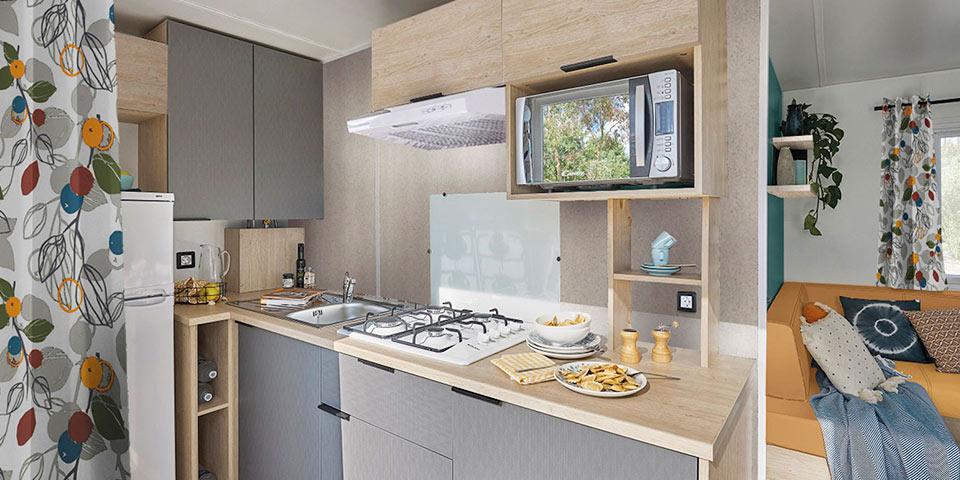 Location  ARCHIPEL : 8 people, 4 bedrooms (2 mobile-homes with a common shared terrace) au camping Le Suroit - 2