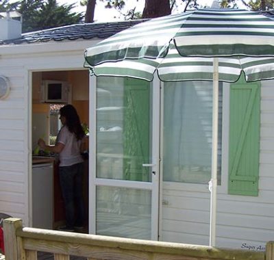 Location  CONFORT : Mobile-Home, 2 personnes, 1 chambre, Terrasse couverte au camping Le Suroit - 1