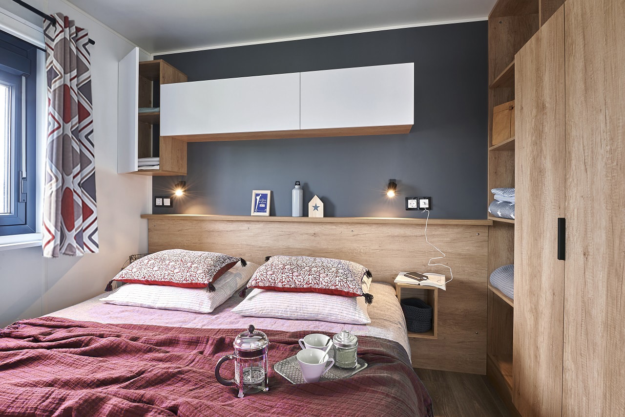 Location  PREMIUM : Mobil home TV, 4 personnes, 2 chambres, 2 salles de bain au camping Le Suroit - 3