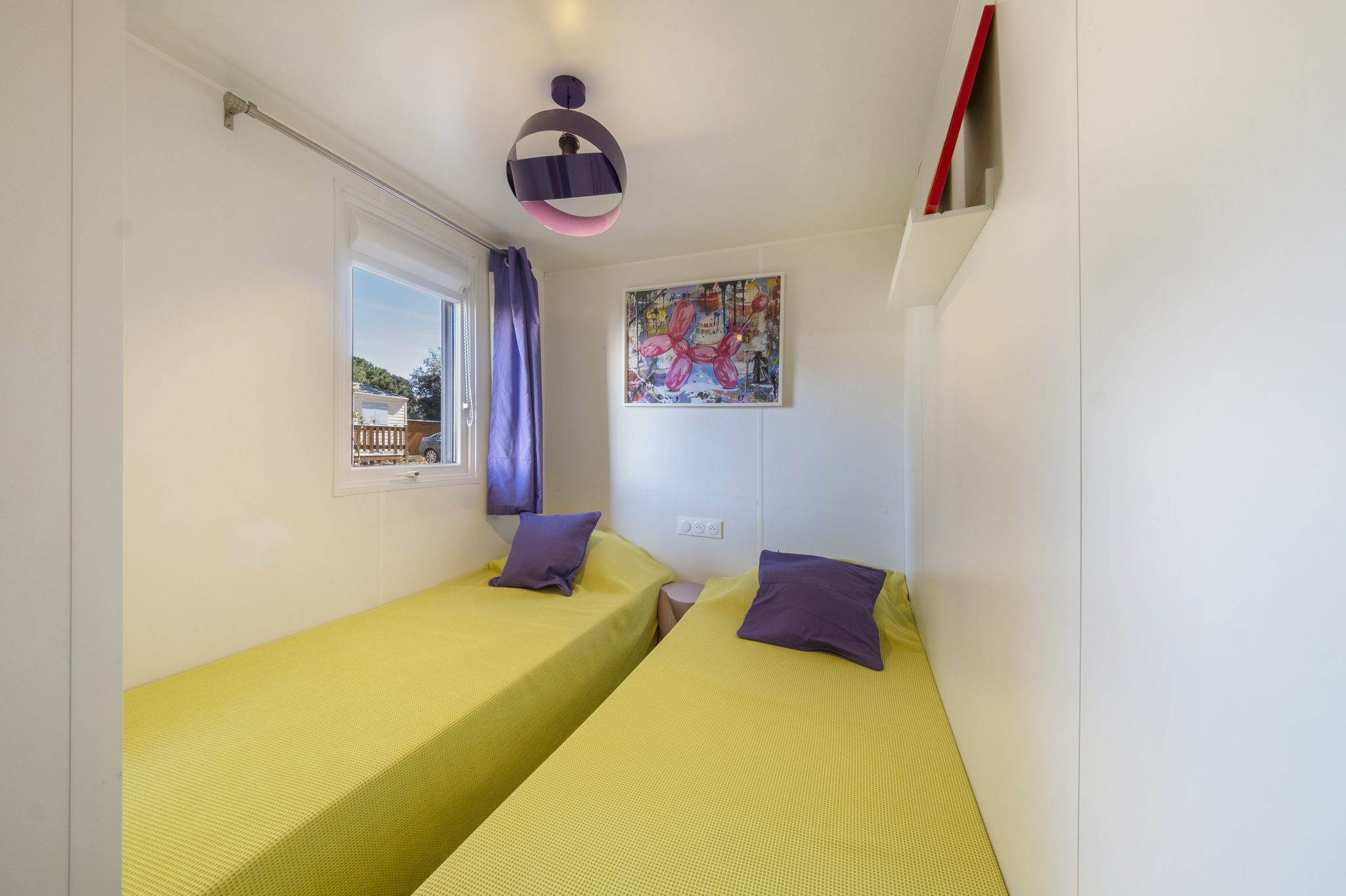 Location  ARCHIPEL : Salut les copains ! 12 personnes, 6 chambres (2 mobil homes Îlots avec terrasse commune couverte) au camping Le Suroit - 9