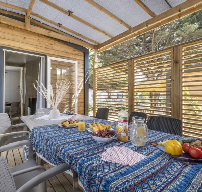 Location  ARCHIPEL : 8 personnes, 4chambres avec climatisation (2 Mobile-Homes îlots avec terrasse commune couverte) au camping Le Suroit - 2