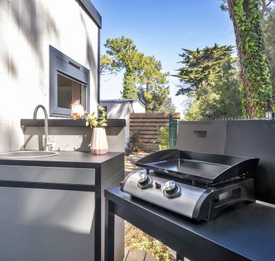 Location  PREMIUM : Mobil home TV, 6 personnes, 3 chambres, 2 salles de bain, jacuzzi privatif, climatisation, Neuf au camping Le Suroit - 8